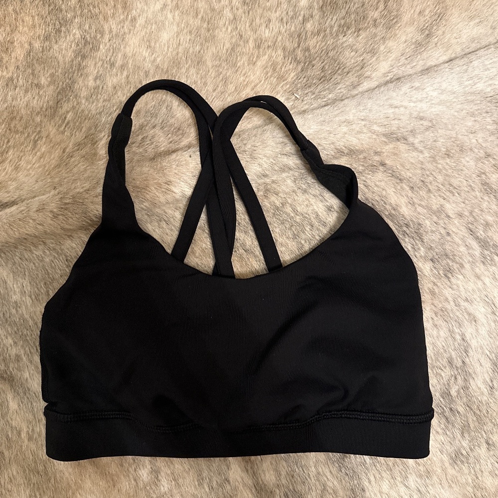 Lululemon sports bra